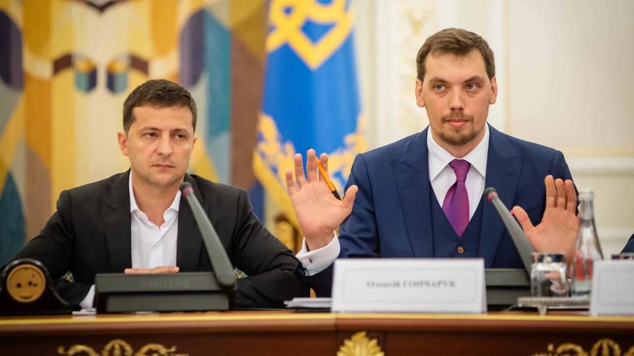 Зеленський не прийняв відставку Гончарука та дав йому шанс Зеленський не прийняв відставку Гончарука та дав йому шанс