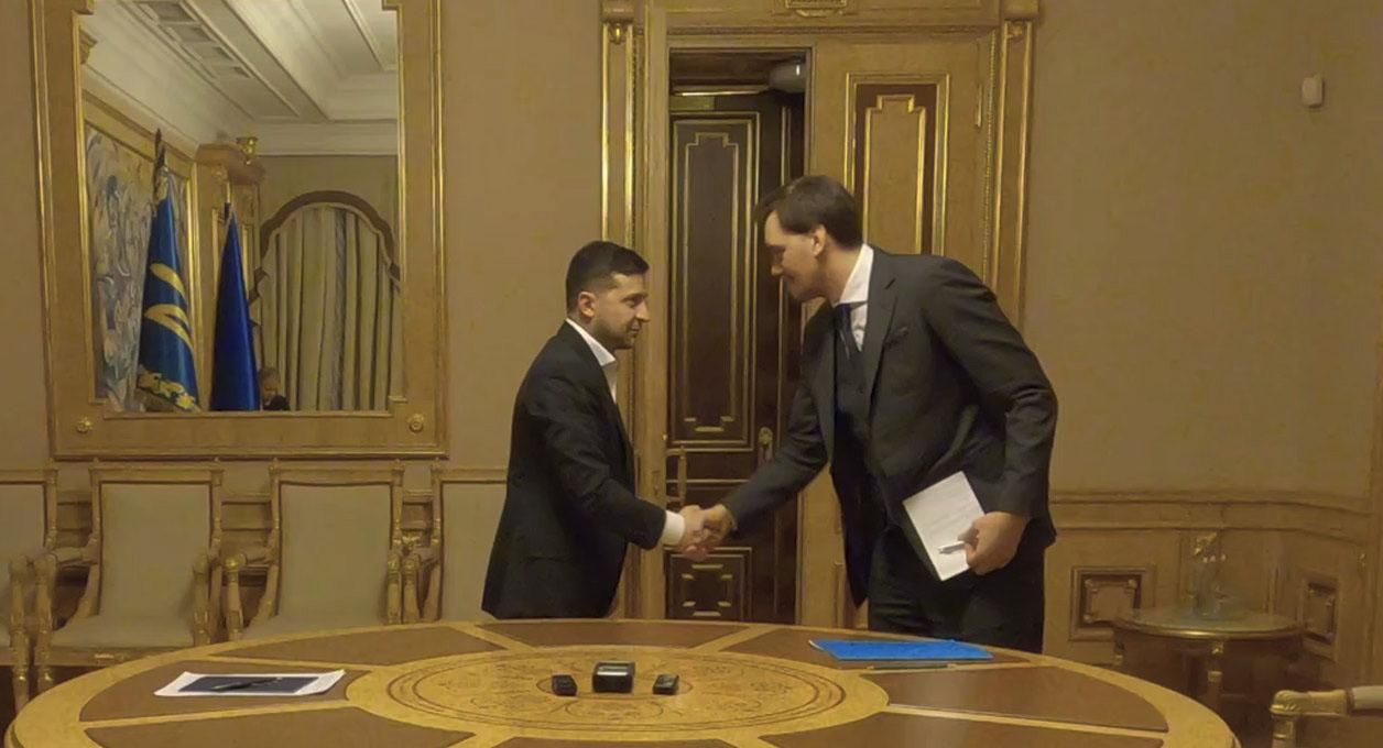 Почему Зеленский не принял отставку Гончарука: мнение эксперта Почему Зеленский не принял отставку Гончарука: мнение эксперта