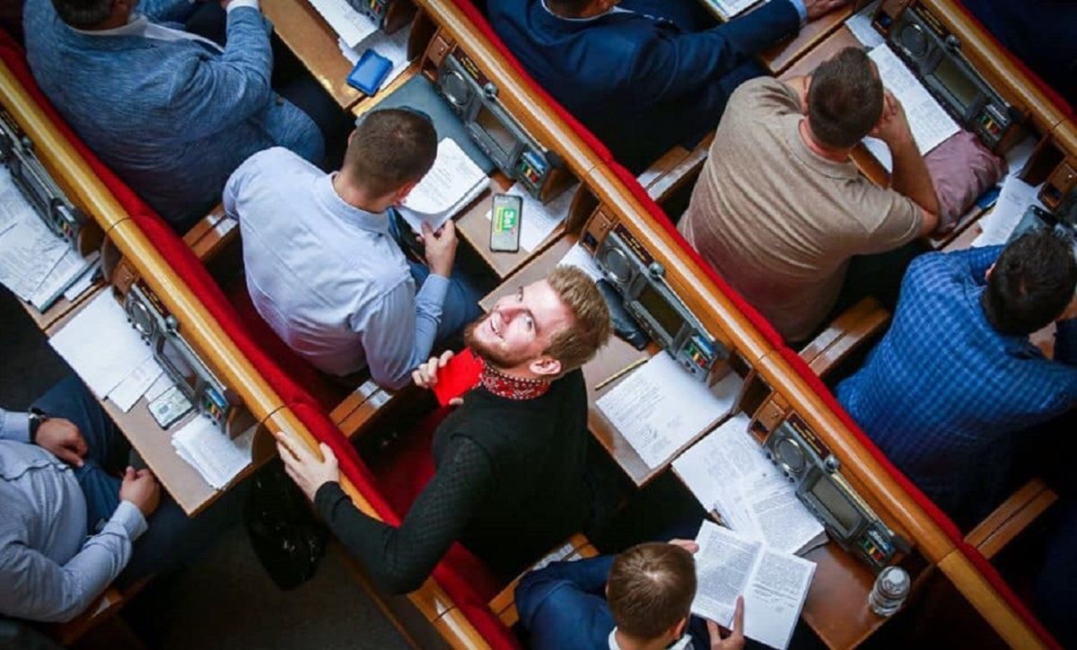 Защищать семейные ценности и достоинство: нардепы создали большое межфракционное объединение Защищать семейные ценности и достоинство: нардепы создали большое межфракционное объединение