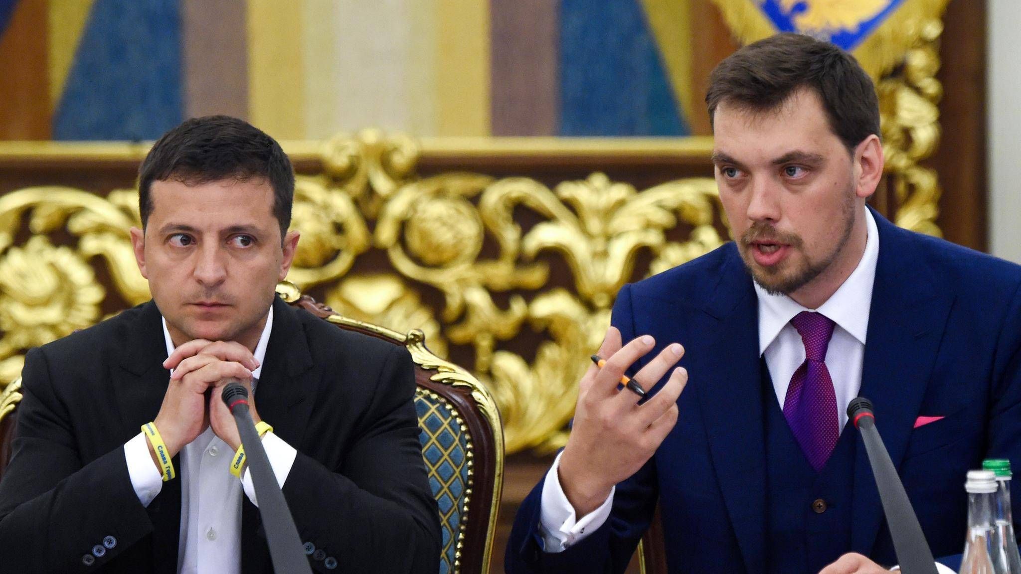 Переклав відповідальність на Зеленського: для чого Гончаруку епопея з відставкою - 18 січня 2020 - 24 Канал Переклав відповідальність на Зеленського: для чого Гончаруку епопея з відставкою - 18 січня 2020 - 24 Канал