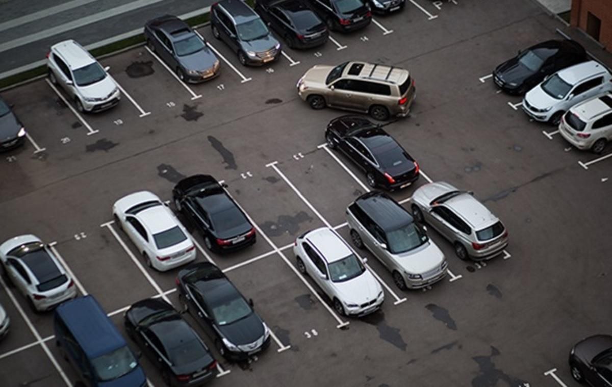 У Києві не будуватимуть паркінги, натомість збільшать вартість парковки і штрафи: причини У Києві не будуватимуть паркінги, натомість збільшать вартість парковки і штрафи: причини