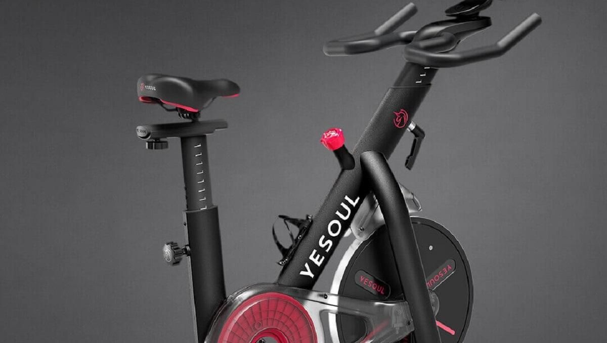 Xiaomi представила велотренажер с огромным дисплеем Xiaomi представила велотренажер с огромным дисплеем