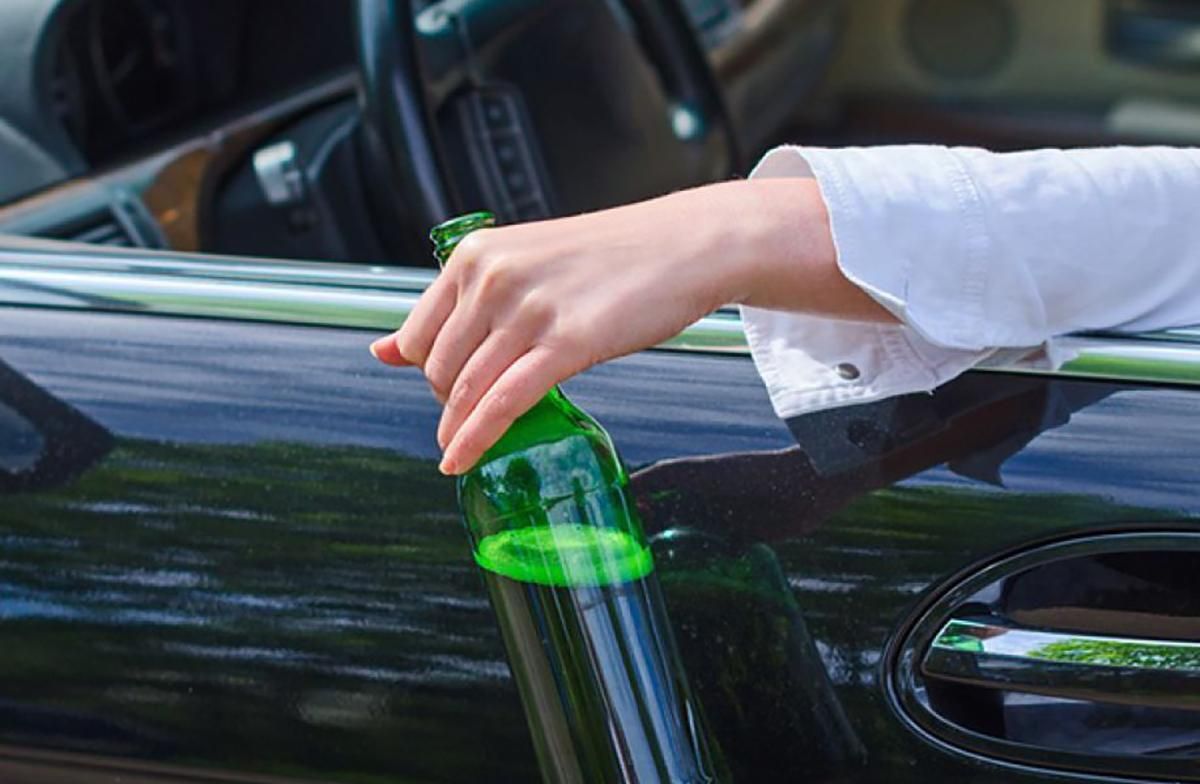 ДТП в Києві 22.01.2020 на парковці скоїла п'яна водійка ДТП в Києві 22.01.2020 на парковці скоїла п'яна водійка