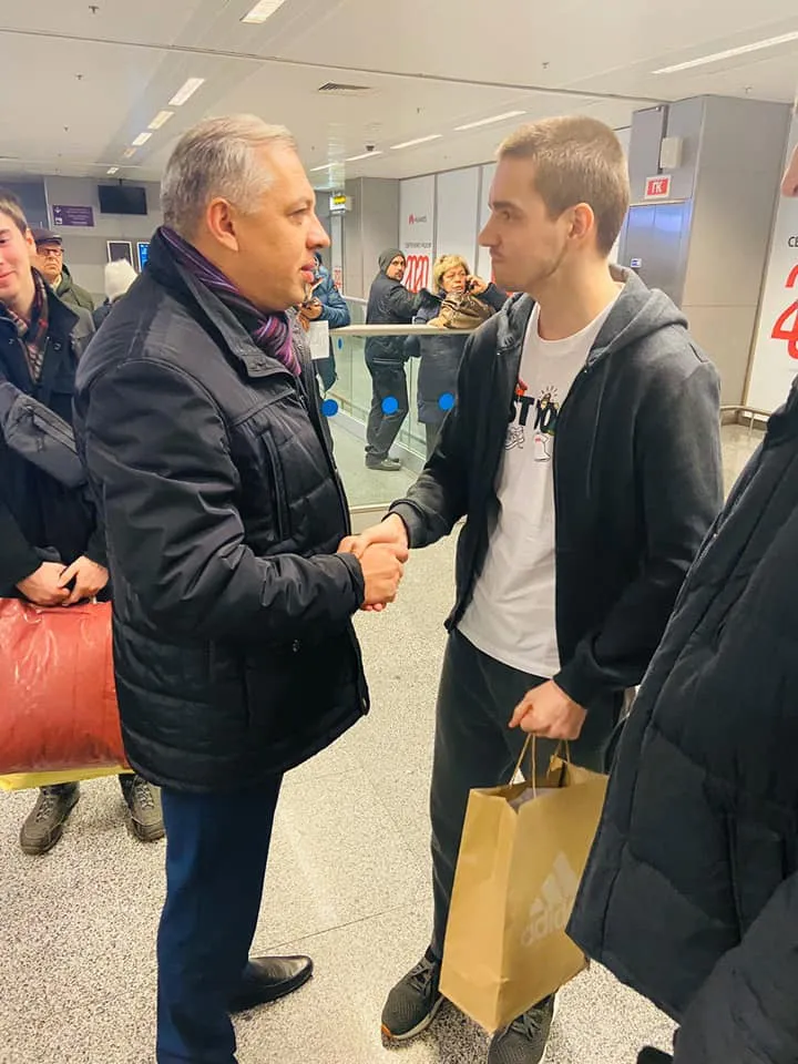 Роман Золотарьов повернувся з Малайзії в Україну Роман Золотарьов повернувся з Малайзії в Україну
