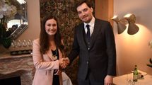 Два наймолодші прем'єри світу: Гончарук зустрівся з Санною Марін у Давосі – фото