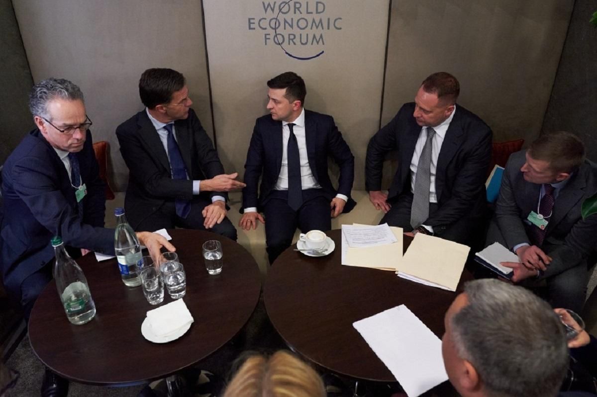 Зеленський зустрівся з прем’єром Нідерландів: говорили про збиті MH17 та PS752 – деталі Зеленський зустрівся з прем’єром Нідерландів: говорили про збиті MH17 та PS752 – деталі