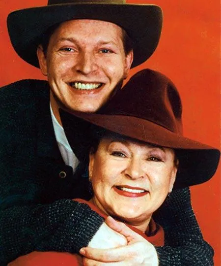 Данило Перов Данило Перов