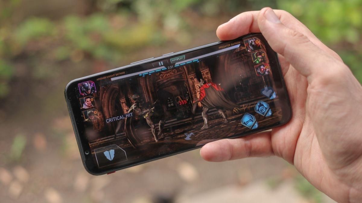 Nubia Red Magic 5G: очільник бренду показав головні особливості ігрового смартфона – відео
