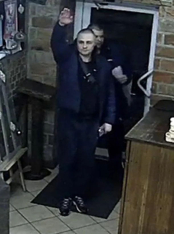 Охоронець Киви погрожував з ножем офіціантці в Полтаві Охоронець Киви погрожував з ножем офіціантці в Полтаві