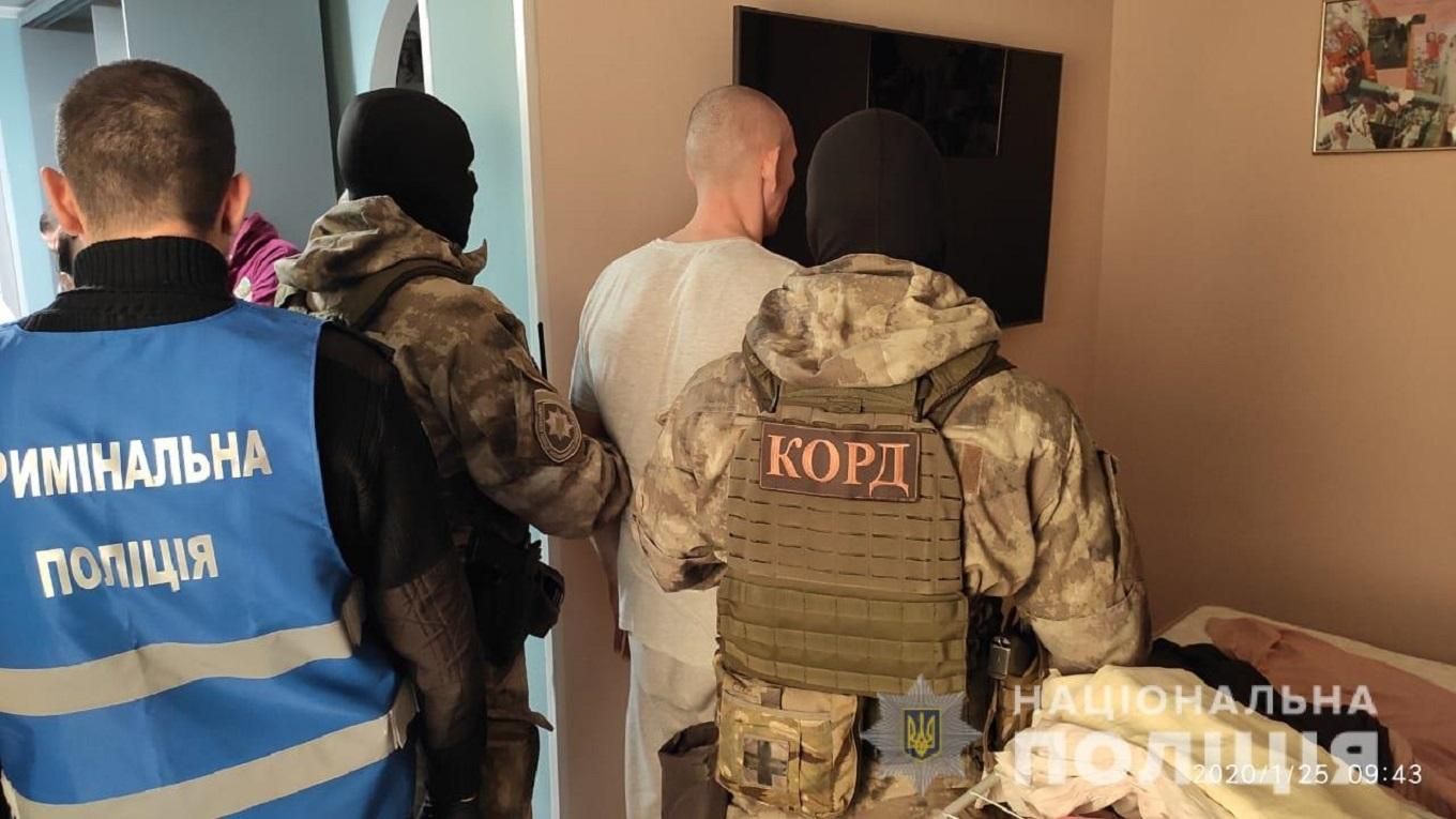 Убийство адвоката Иванова возле СИЗО Кропивницкого: полиция задержала подозреваемых – фото