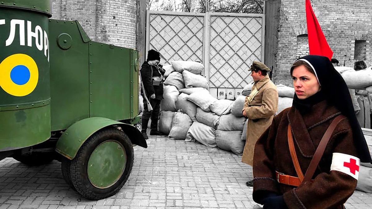 В Киеве воссоздали масштабный бой за завод "Арсенал": впечатляющие фото и видео В Киеве воссоздали масштабный бой за завод "Арсенал": впечатляющие фото и видео