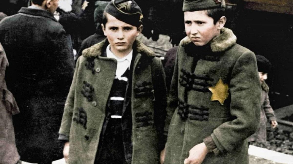 Памяти жертв Холокоста: опубликовали редкие фото из концлагеря