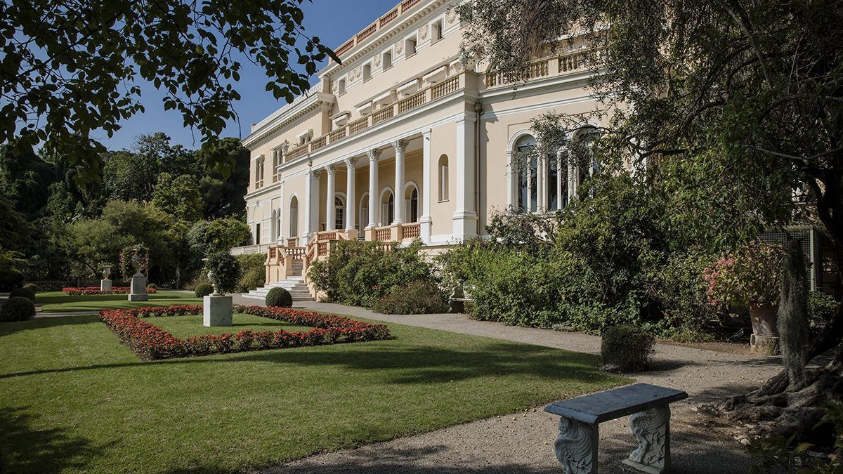 Ахметов купил особняк Villa Les Cedres, недвижимость Ахметова: фото