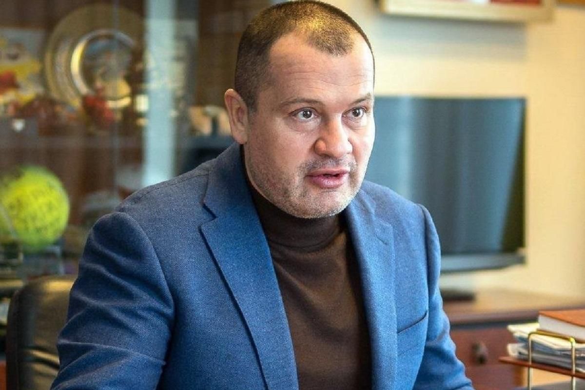 Палатный ответил на угрозы Кивы: Артист развлекательного жанра просто выполняет заказ Палатный ответил на угрозы Кивы: Артист развлекательного жанра просто выполняет заказ