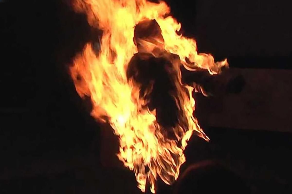 Жінка підпалила себе в Одесі 27.01.2020 - відео