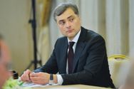 Возможное увольнение помощника Путина Суркова: причины и последствия