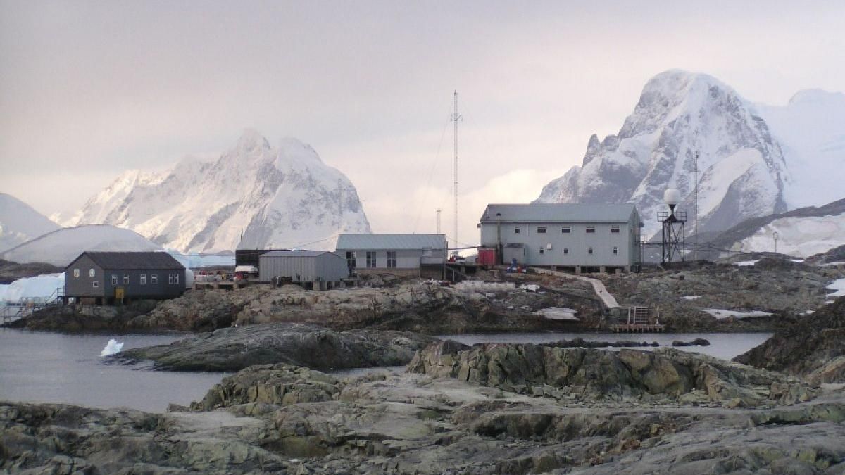 Міносвіти модернізує антарктичну станцію "Академік Вернадський" Міносвіти модернізує антарктичну станцію "Академік Вернадський"