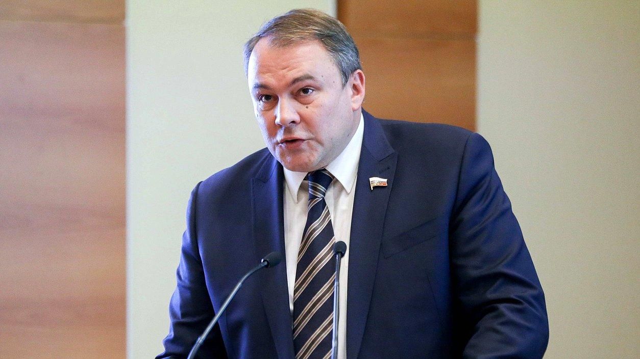 Петр Толстой стал вице-спикером в ПАСЕ – биография, компромат Петр Толстой стал вице-спикером в ПАСЕ – биография, компромат