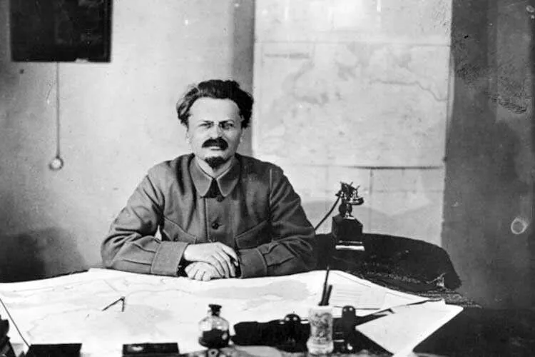 Лев Троцький СРСР Лев Троцький СРСР