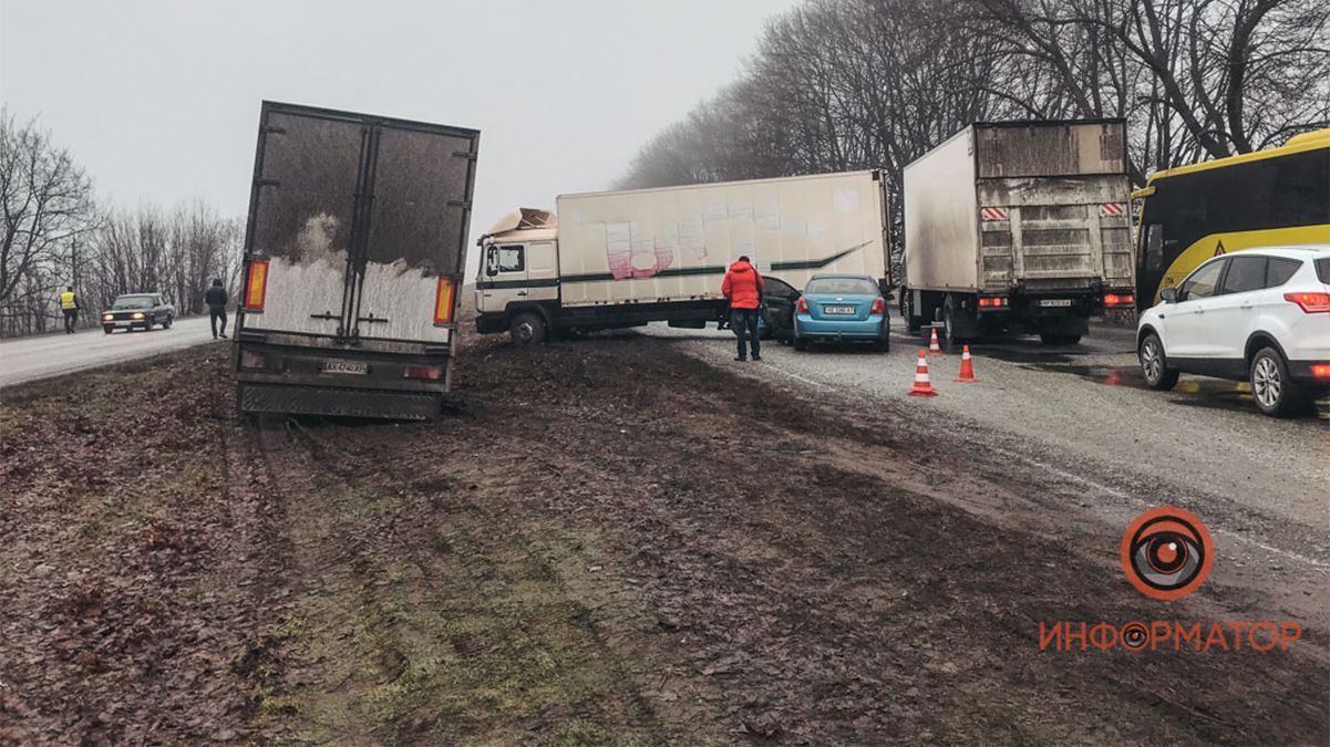 ДТП Дніпро на Криворізькій трасі сьогодні, є постраждалий ДТП Дніпро на Криворізькій трасі сьогодні, є постраждалий