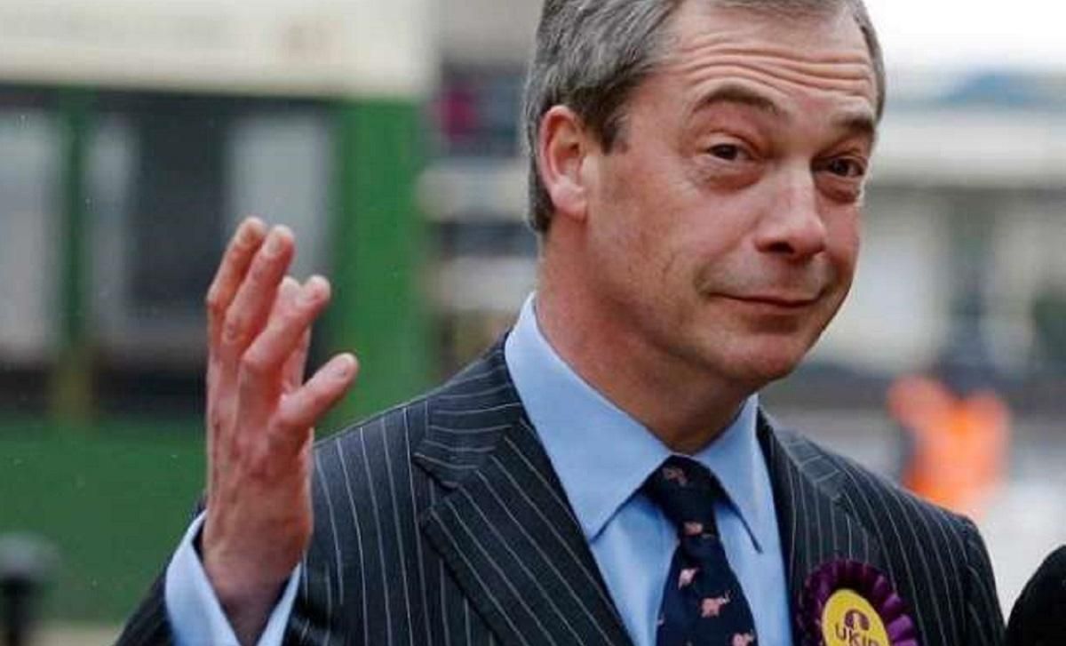 "Евросоюз надо разрушить": скандальный сторонник Brexit назвал кандидатов на выход из ЕС "Евросоюз надо разрушить": скандальный сторонник Brexit назвал кандидатов на выход из ЕС