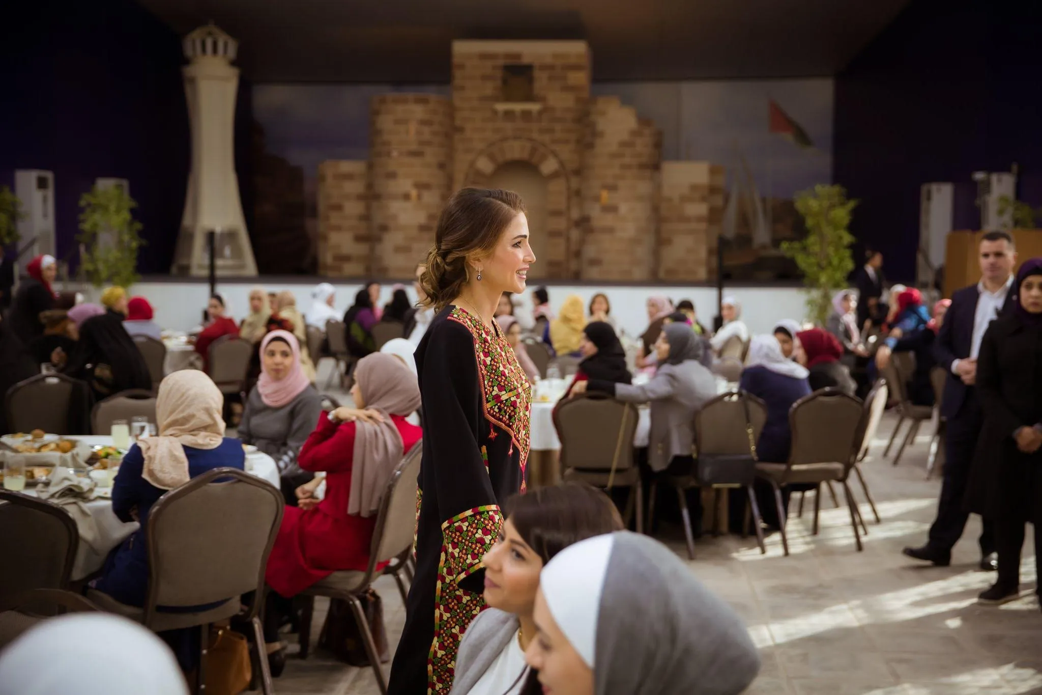 Йорданська королева Йорданська королева