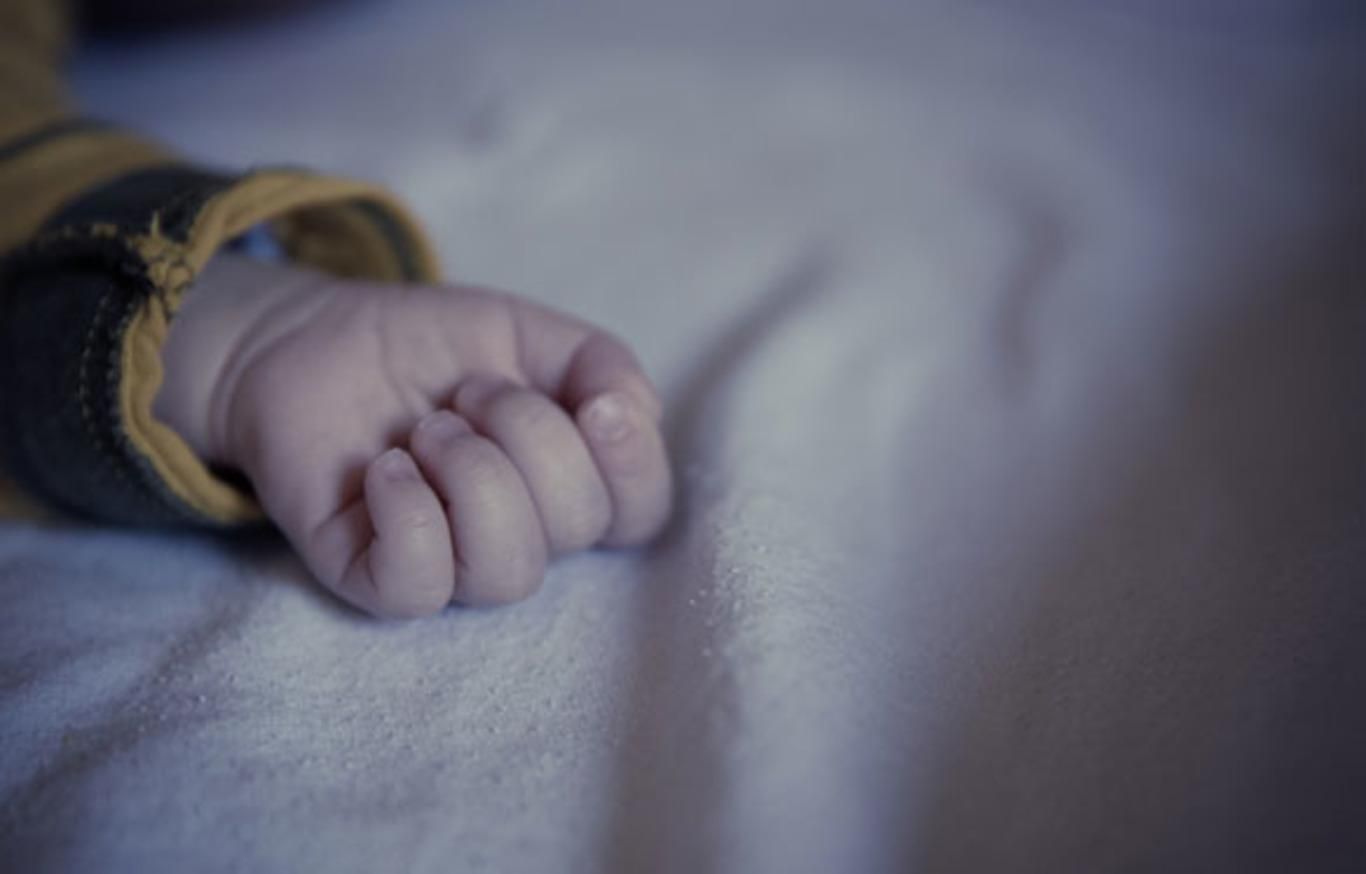 Студентка оставила умирать новорожденного ребенка в пакете на Херсонщине