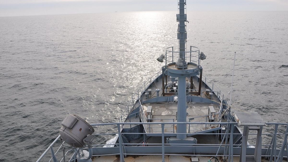 В Одессе в море вышел будущий корабль ВМС Украины: мощные фото