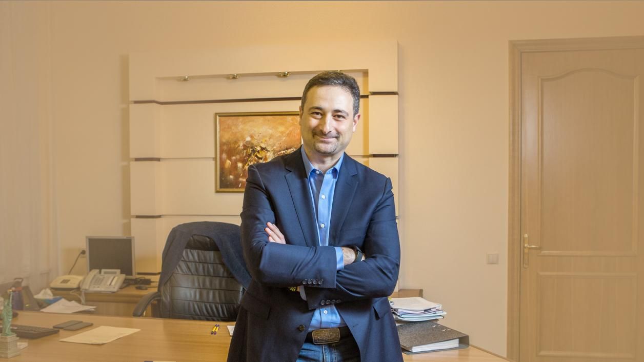 Голова Укрпошти Смілянський про свою мільйонну зарплату: Очільник пошти в Німеччині має більше Голова Укрпошти Смілянський про свою мільйонну зарплату: Очільник пошти в Німеччині має більше