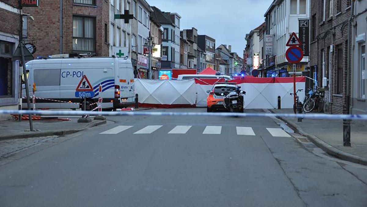 Другий напад із ножем на перехожих у Європі за день: цього разу атакувала жінка – її підстрелили