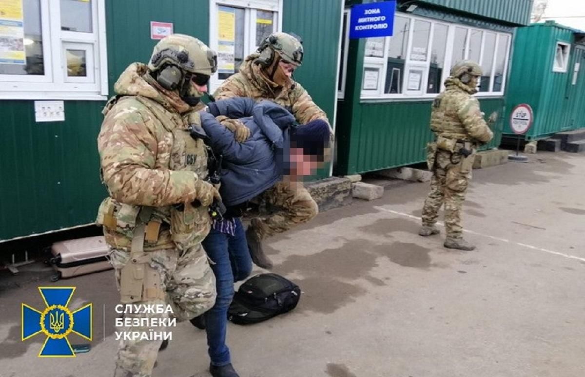 СБУ спіймала проросійського бойовика, який вбивав українців на Донбасі: фото