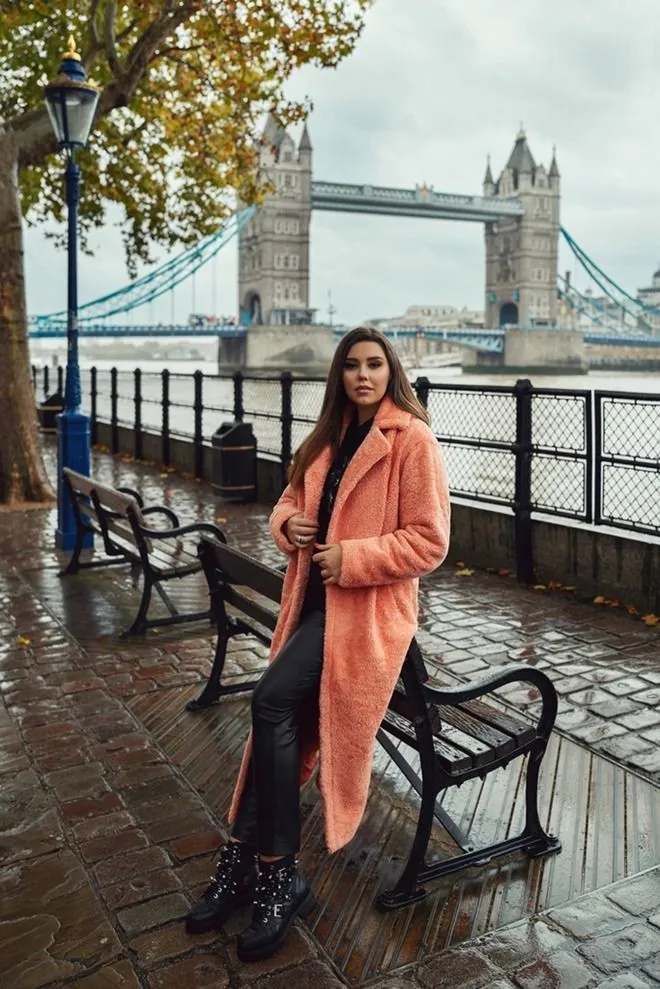 Донька Павла Зіброва Донька Павла Зіброва