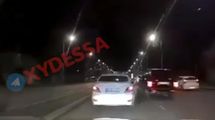 В Одесі джип зі спецсигналами та пострілами "літав" по місту – відео