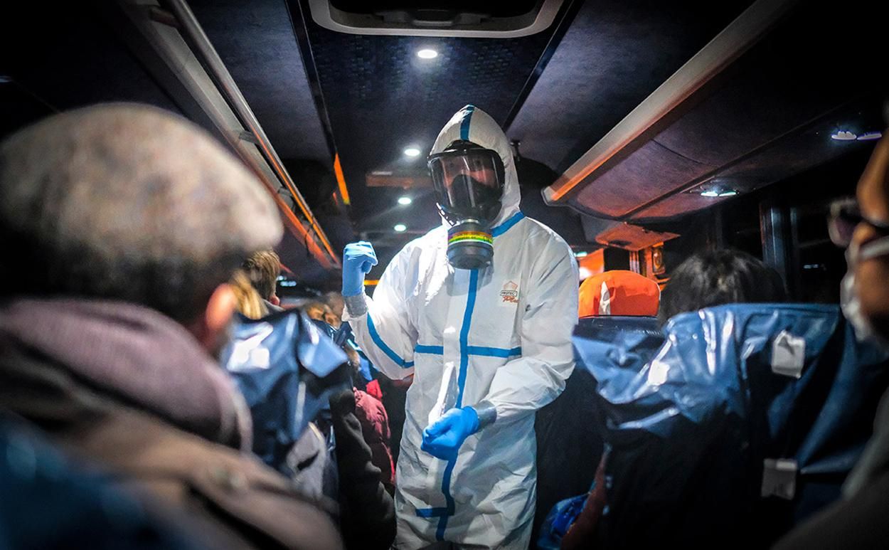 Спокойно и без паники: украинцы рассказали о реалиях коронавируса в Китае