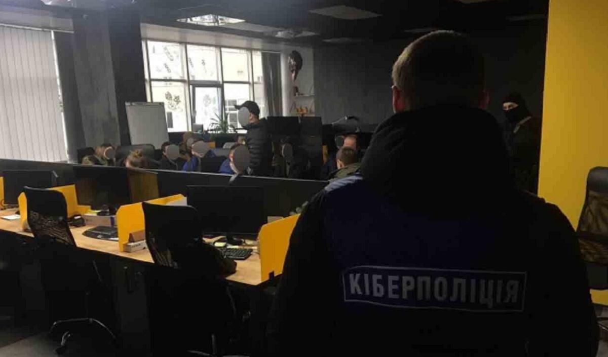 Мільйон доларів заробітку щомісяця: поліція викрила міжнародне онлайн-казино Мільйон доларів заробітку щомісяця: поліція викрила міжнародне онлайн-казино