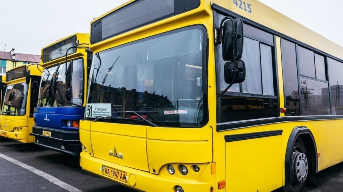 Чи варто заборонити музику та серіали в пасажирському транспорті: опитування Чи варто заборонити музику та серіали в пасажирському транспорті: опитування