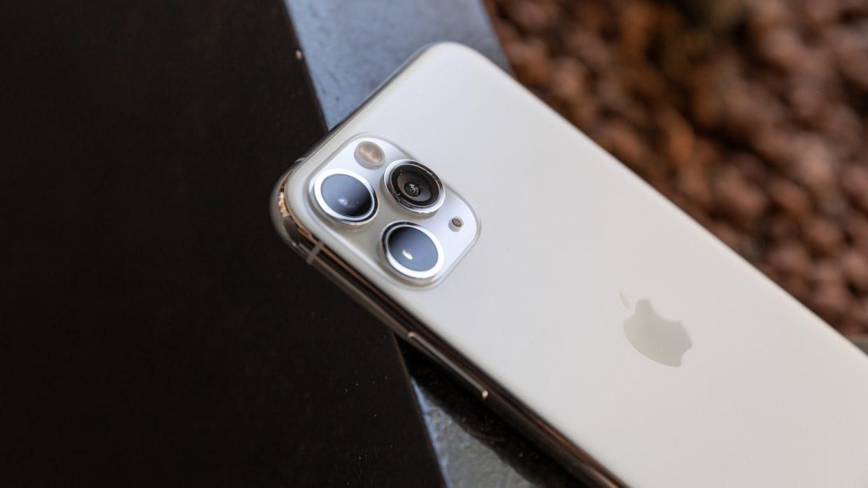 iPhone 11 Pro – уровень излучения превышает норму