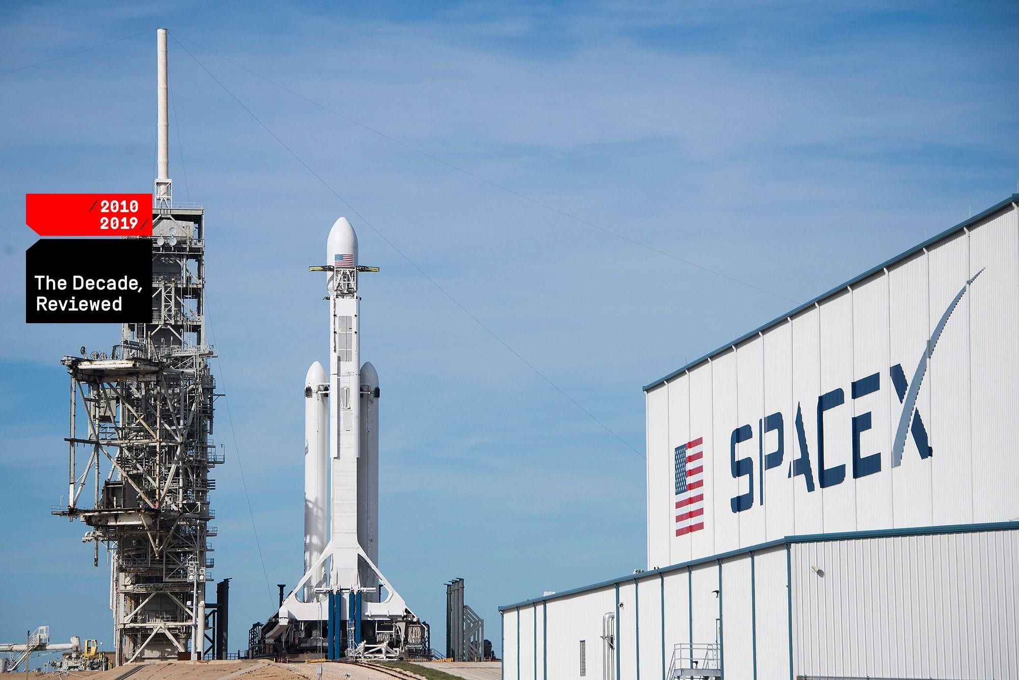 SpaceX дозволила орендувати місце в ракеті