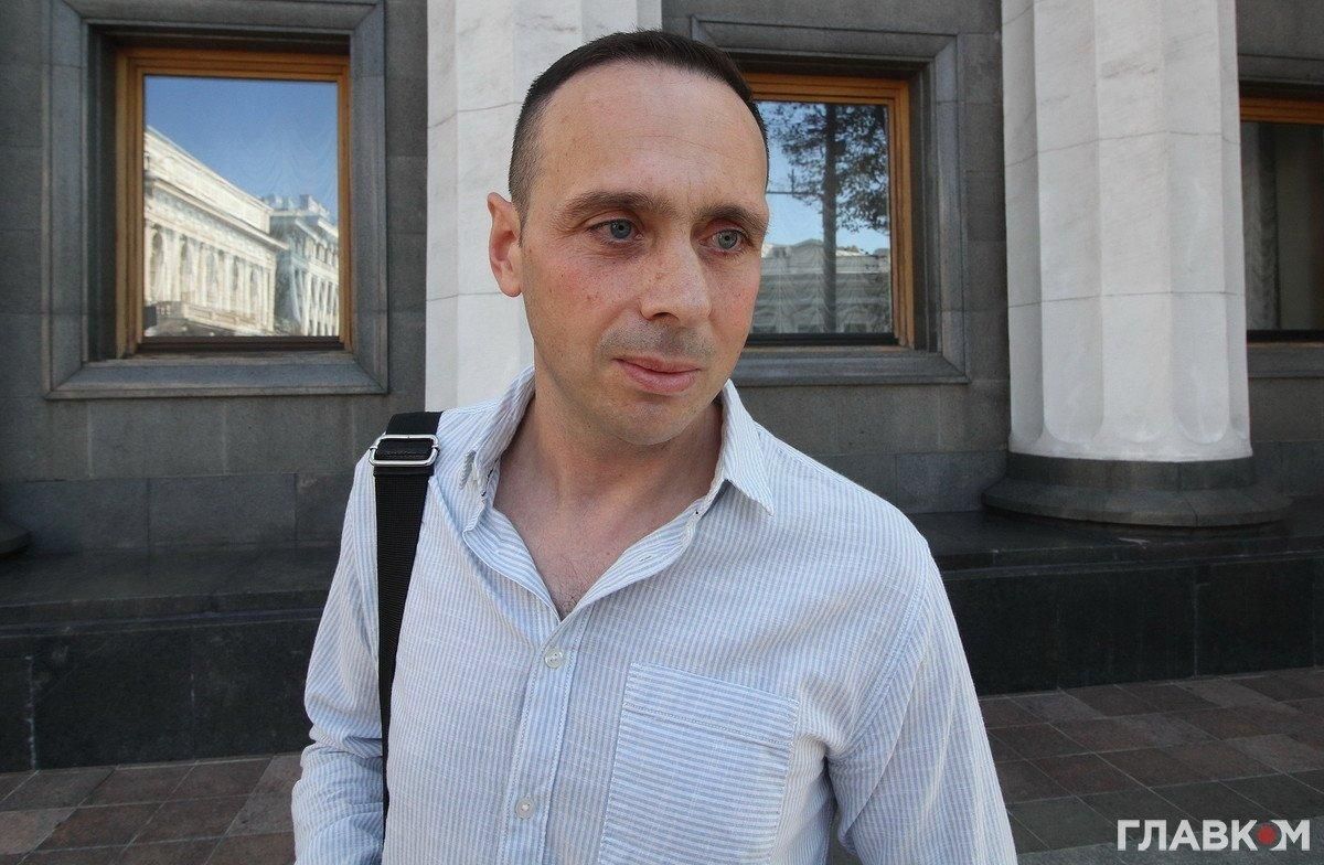 Під час сутичок у Раді "слуга народу" Кабанов дивився серіал: промовисте відео