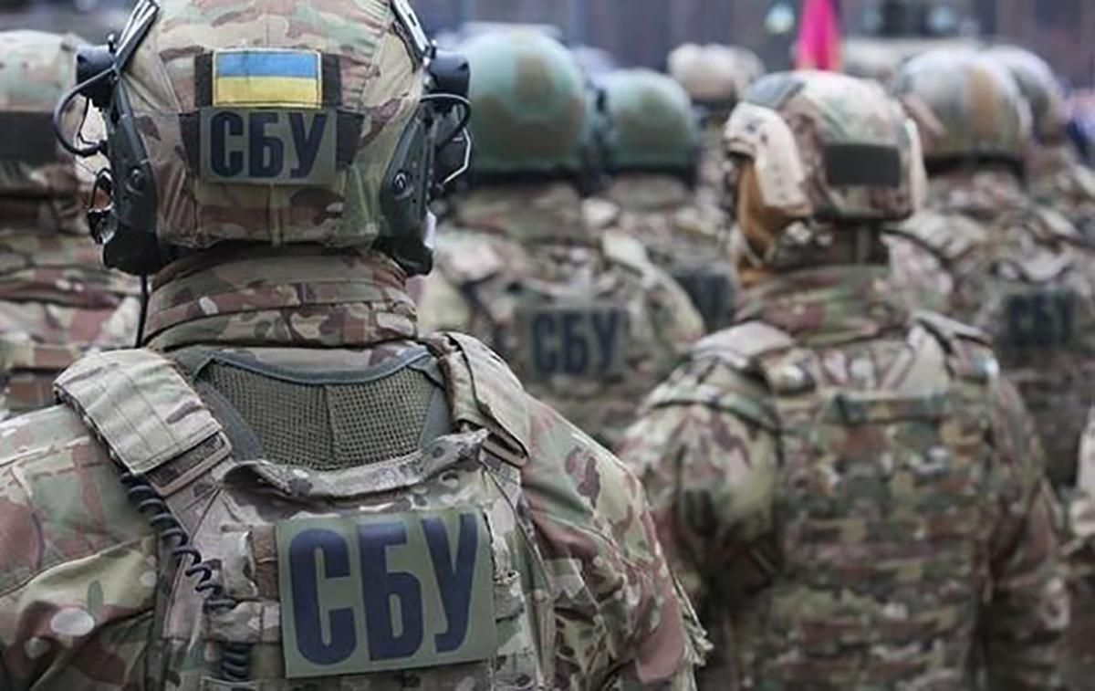 Обшук у журналістів через прослушку Гончарука: СБУ відповіла на закиди 1+1 Обшук у журналістів через прослушку Гончарука: СБУ відповіла на закиди 1+1