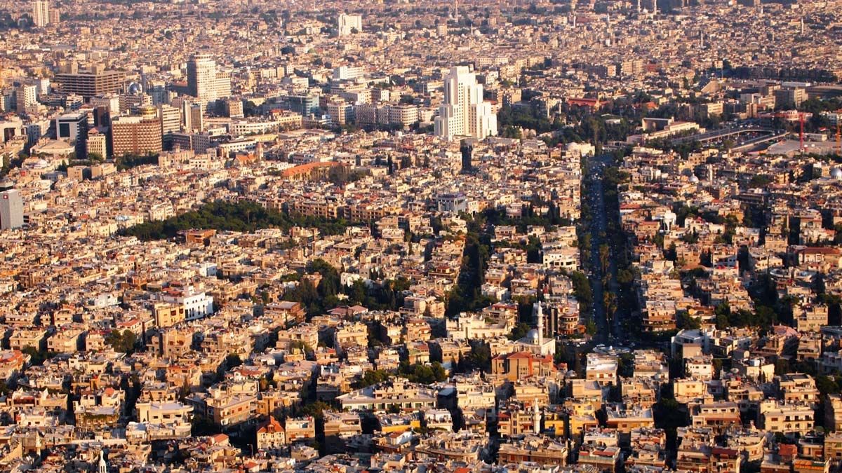 Российский пассажирский борт над Дамаском едва не сбили во время атаки Российский пассажирский борт над Дамаском едва не сбили во время атаки