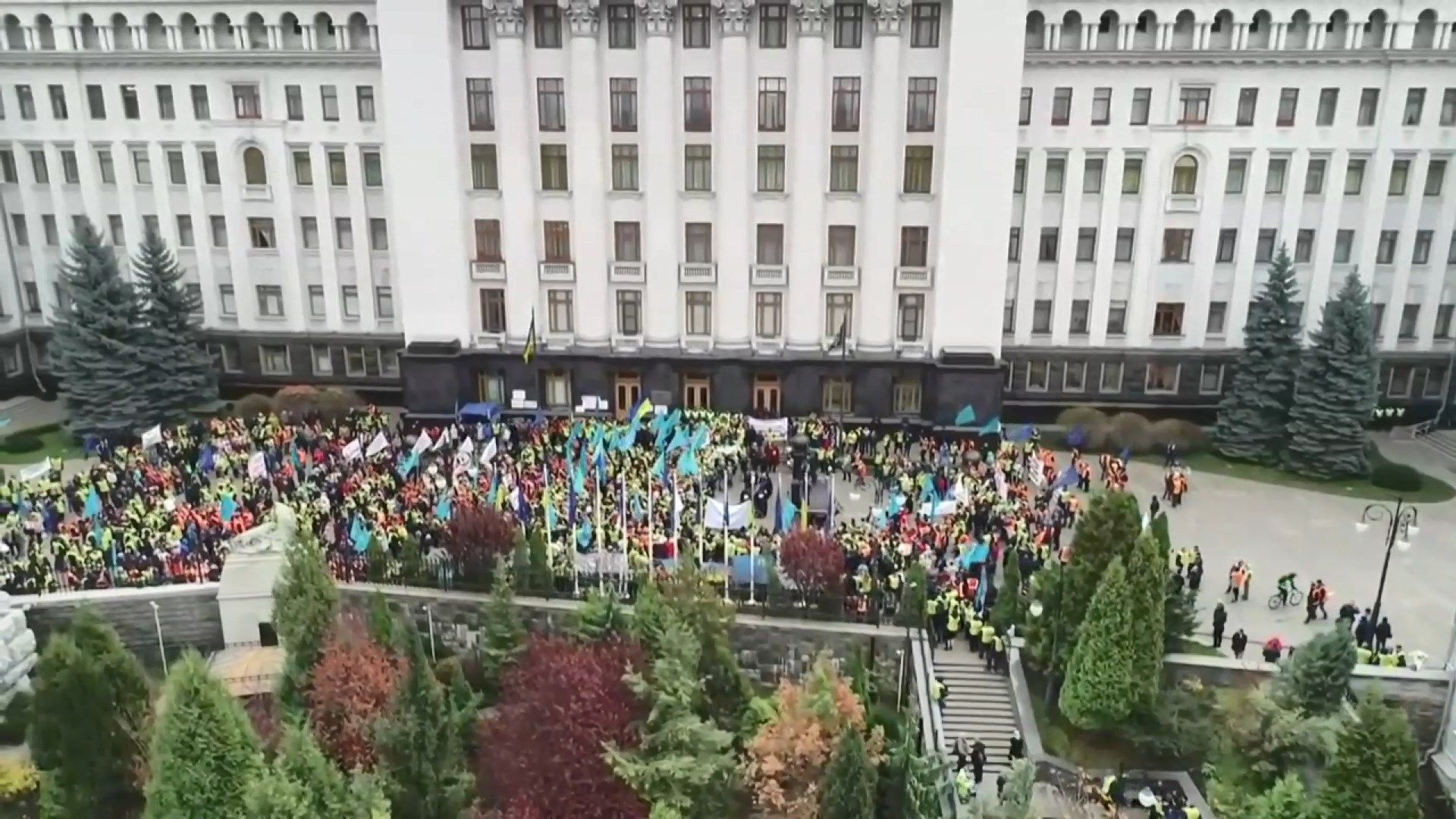 Протесты против трудовой реформы: что возмутило представителей профсоюзов Протесты против трудовой реформы: что возмутило представителей профсоюзов