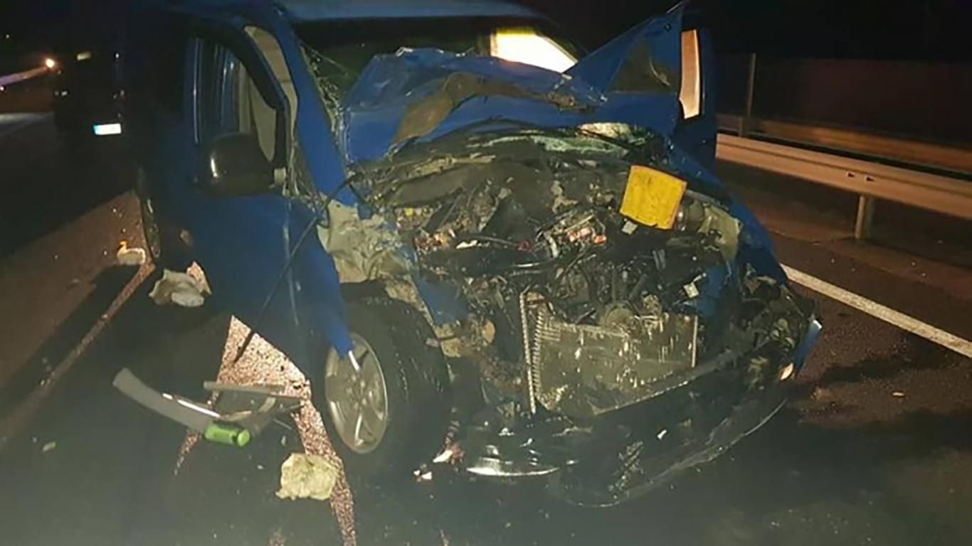 ДТП с Украинской в Венгрии - 2 жертвы. 7 пострадавших - фото и видео с места ДТП ДТП с Украинской в Венгрии - 2 жертвы. 7 пострадавших - фото и видео с места ДТП