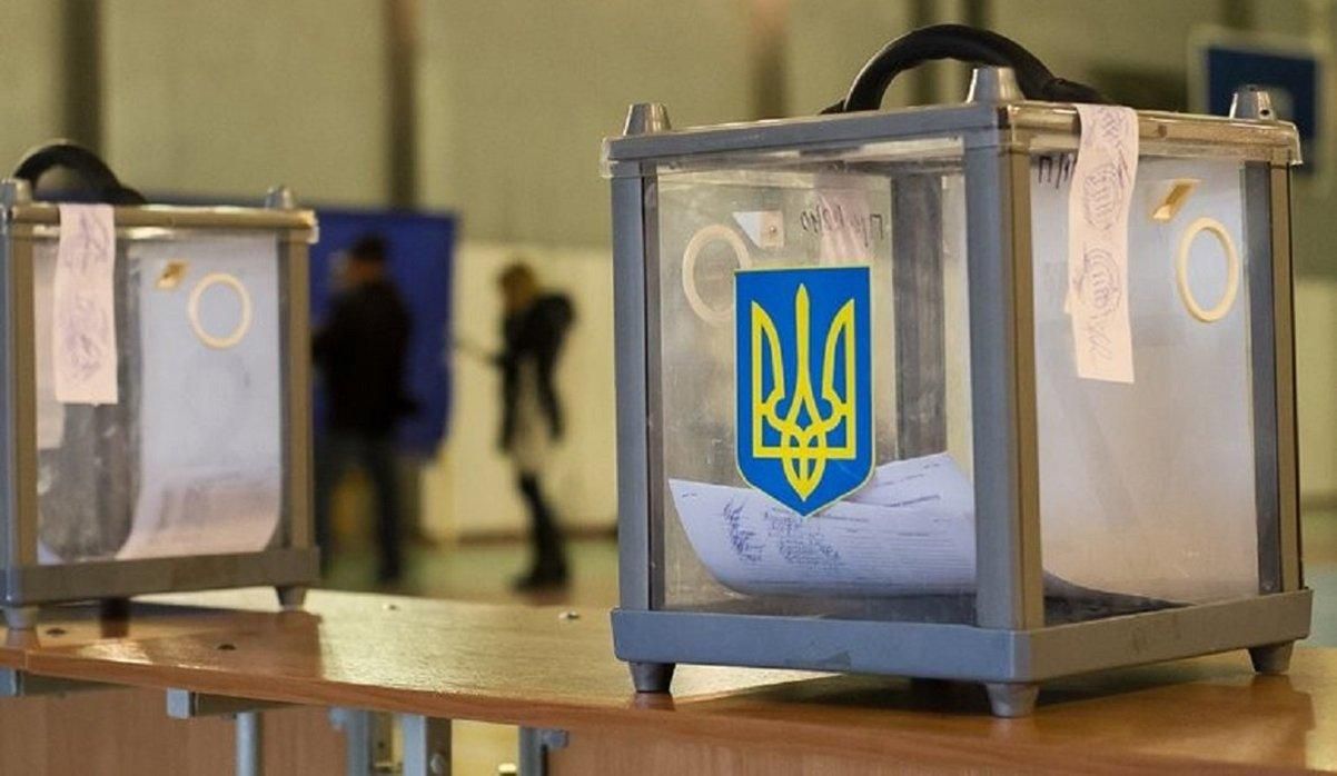 Выборы на Донбассе: что предлагает помощник Зеленского