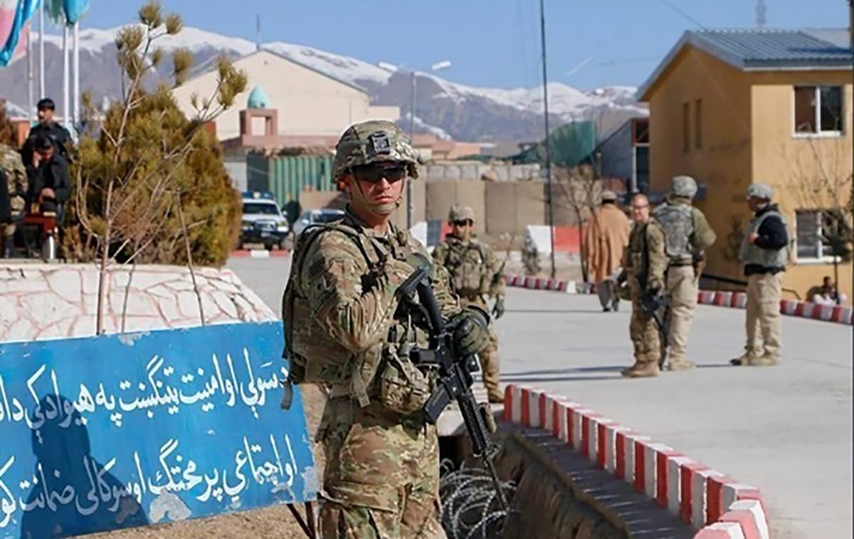 Стрілянина в Афганістані: загинули двоє військових США, є поранені