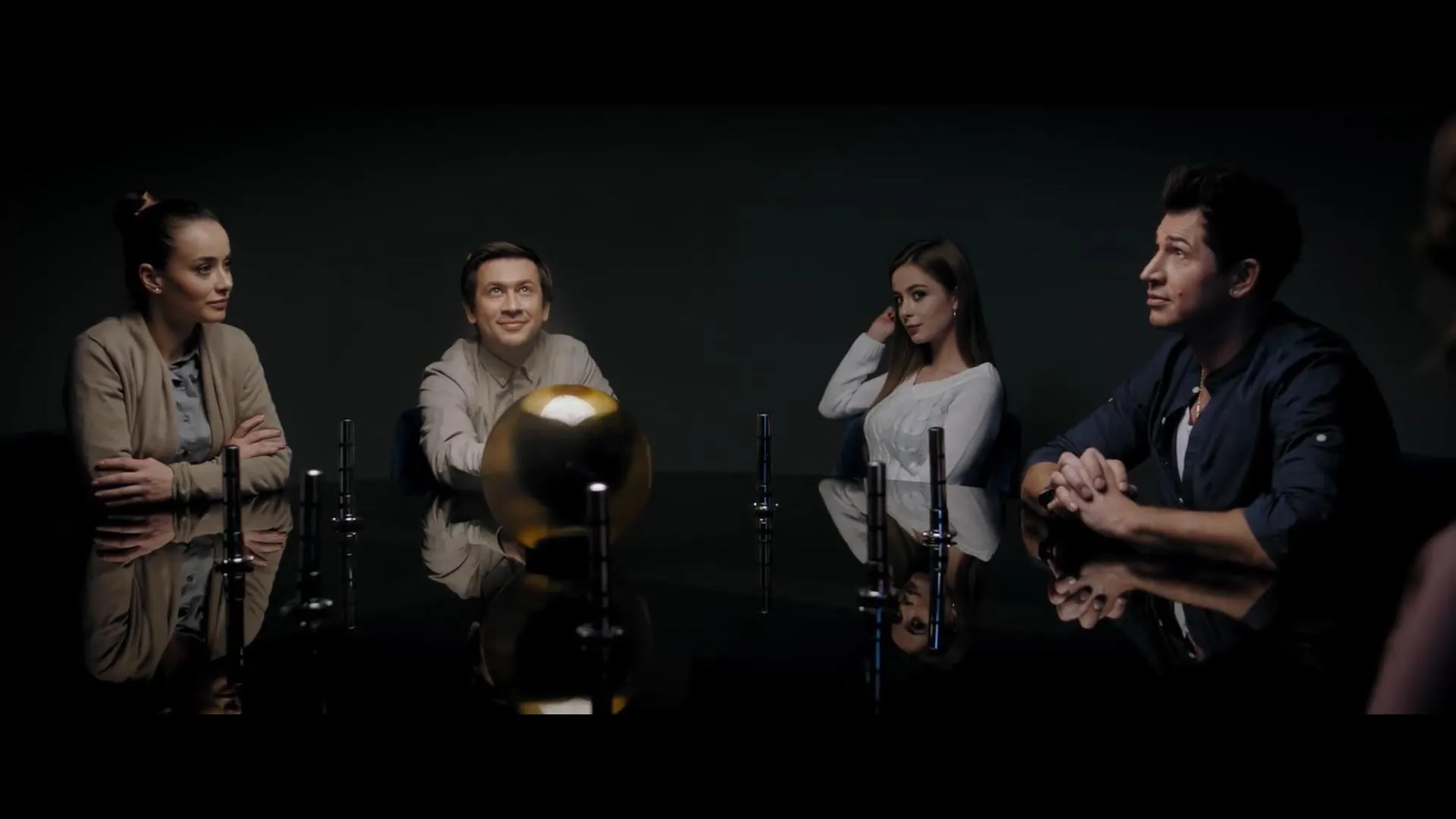 Гола правда, трейлер, сюжет і дата прем'єри Гола правда, трейлер, сюжет і дата прем'єри