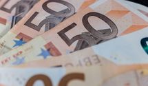 Курс валют на 12 лютого: долар і євро різко подешевшали