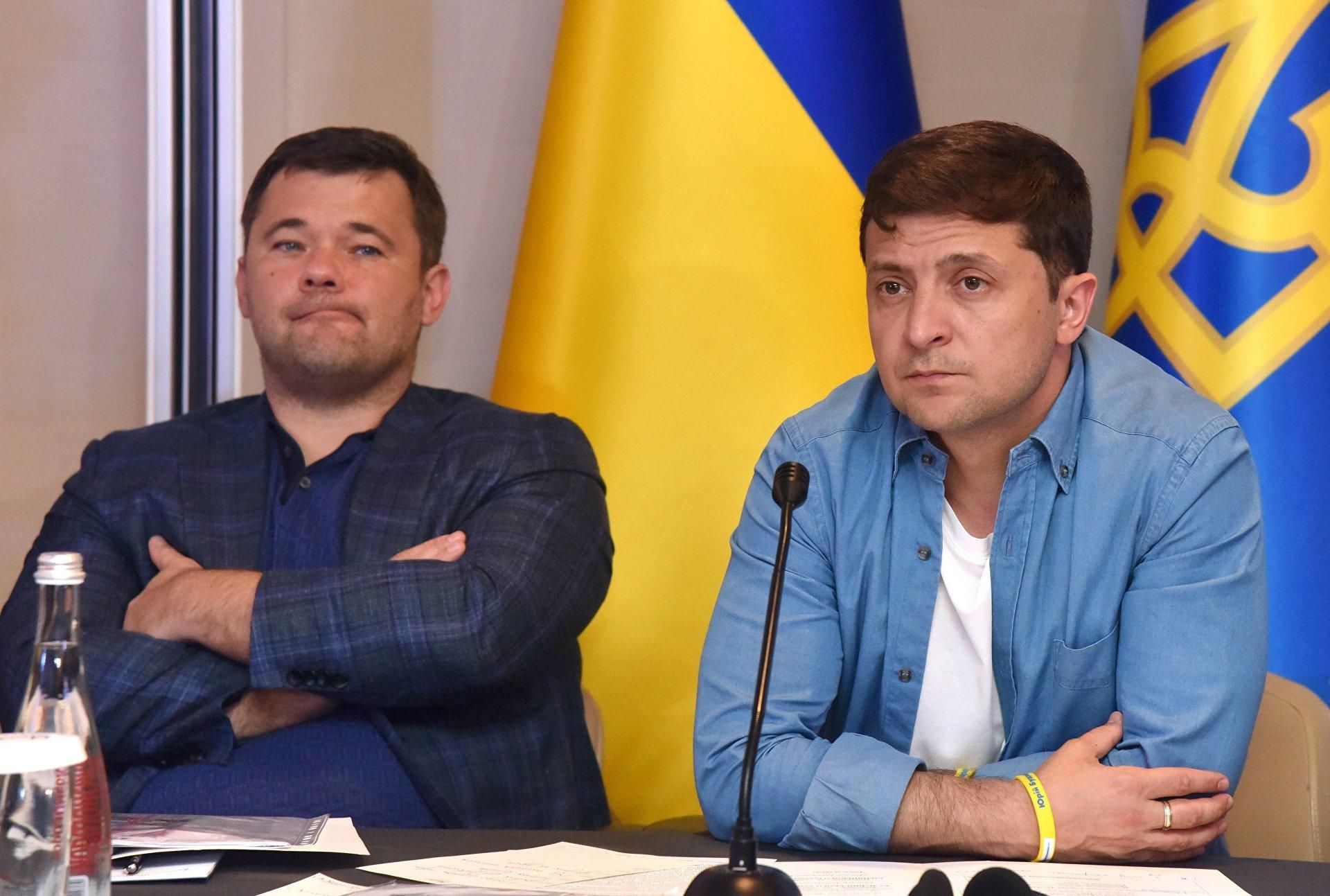 Образився, бо Зеленський не взяв у Ватикан: ЗМІ розповіли про причину відставки Богдана Образився, бо Зеленський не взяв у Ватикан: ЗМІ розповіли про причину відставки Богдана