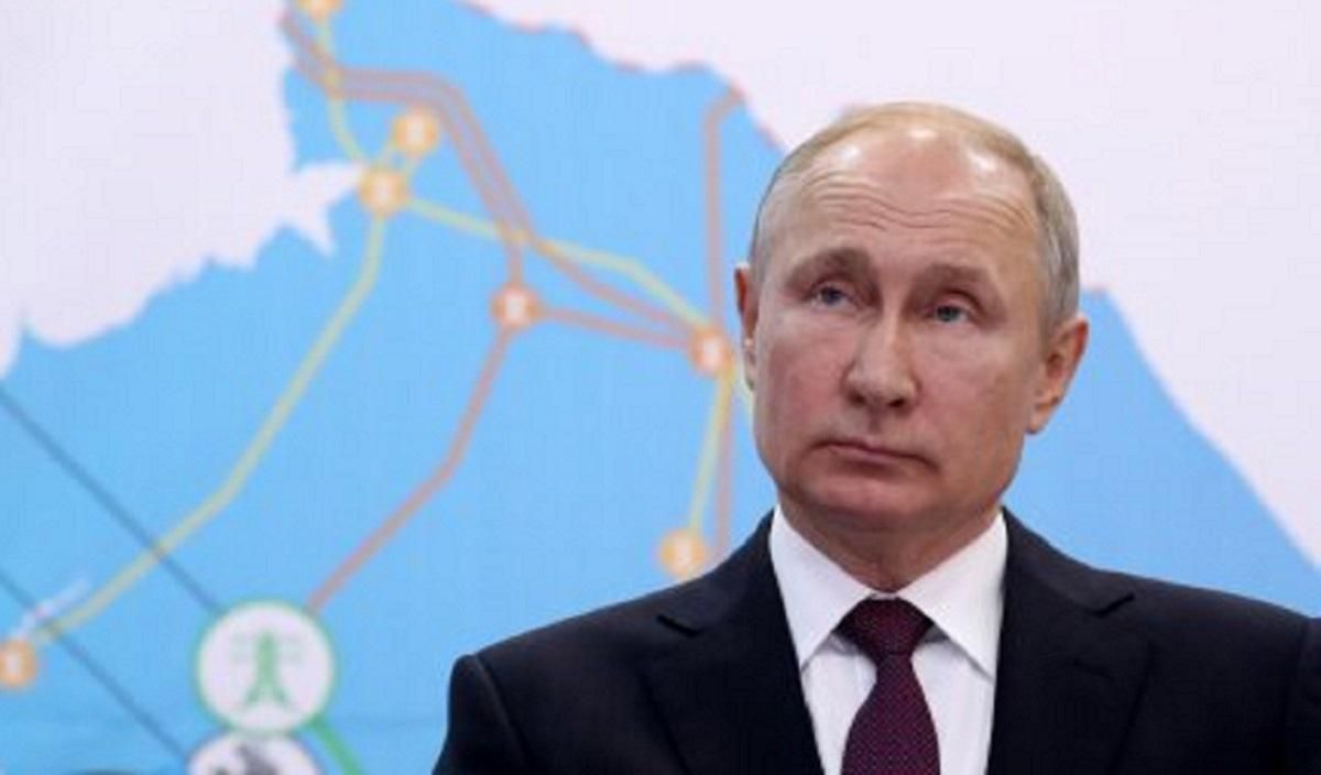 Рейтинг Путіна за останні два роки впав майже наполовину Рейтинг Путіна за останні два роки впав майже наполовину