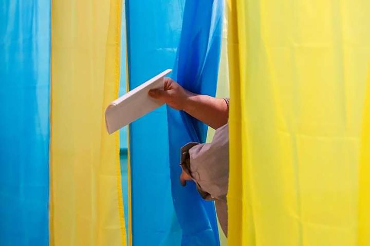 Довыборы в Раду: ЦИК зарегистрировала нескольких кандидатов в 179 округе Довыборы в Раду: ЦИК зарегистрировала нескольких кандидатов в 179 округе